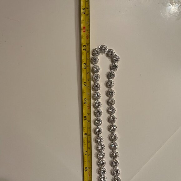 Sparkling Rhinestone Chain Belt – Adjustable Silver Statement Accessory ✨ - Picture 16 of 16